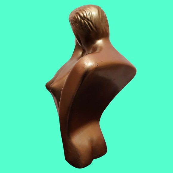 Vintage 80s Lindsey B Balkweill Memphis Style Ceramic Kissing Man Woman Statue - Picture 4 of 9